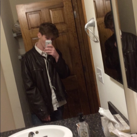 Meet your Posher, Caleb - Picture 1 of 1